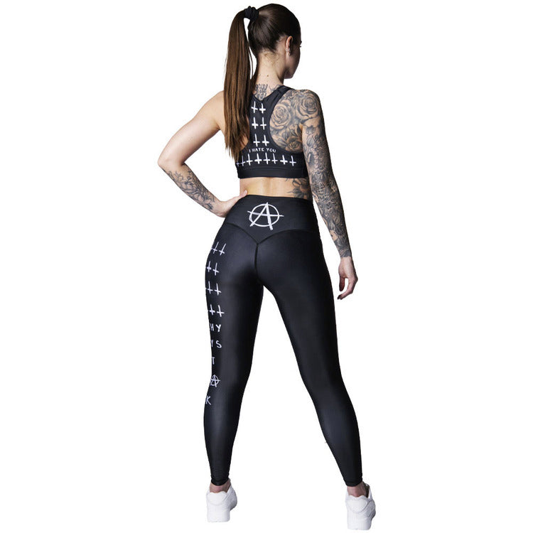 Anarchy Apparel sportsbra ja leggingsit