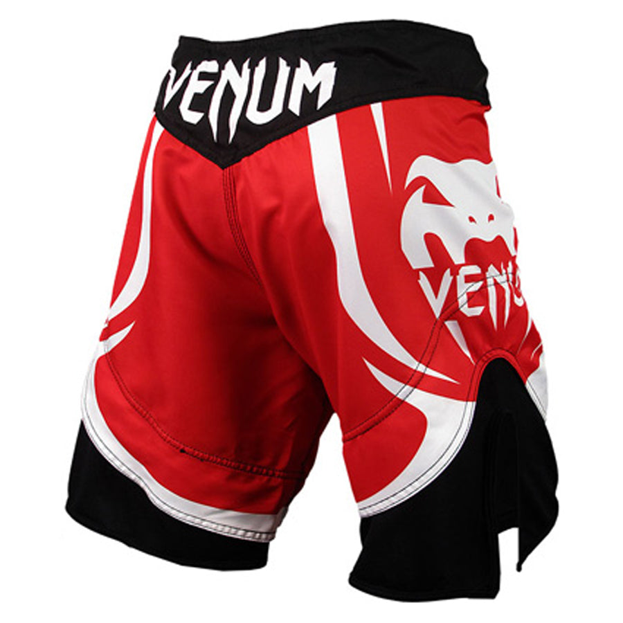 Kestävästä mikrokuidusta valmistetut Electron 2.0 MMA -kamppailu shortsit taattua Venum -laatua! Kuvassa fight shorts takaa kuvattuna. Osta venumin tuotteet osoitteesta pt-combat.fi