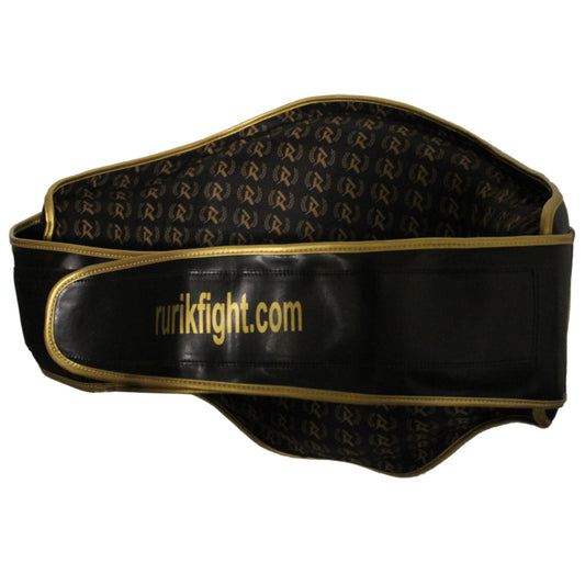 Vatsapanssari kuvattu takaa ja sisäpuolelta