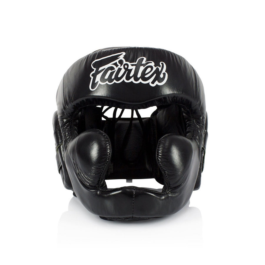 Laadukas nahkainen päänsuoja Fairtexilta. fairtex HG13 nahkaa. EU-hyväksytty. Nyrkkeilykypärästä  edestä