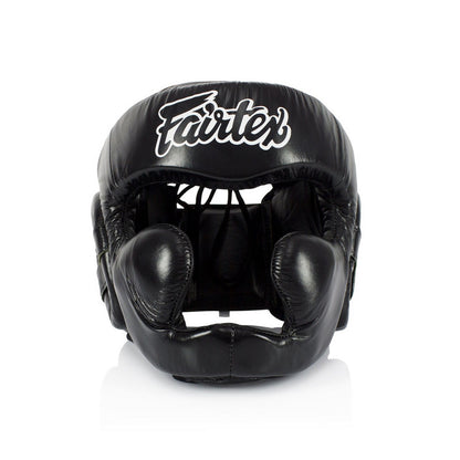 Laadukas nahkainen päänsuoja Fairtexilta. fairtex HG13 nahkaa. EU-hyväksytty. Nyrkkeilykypärästä  edestä