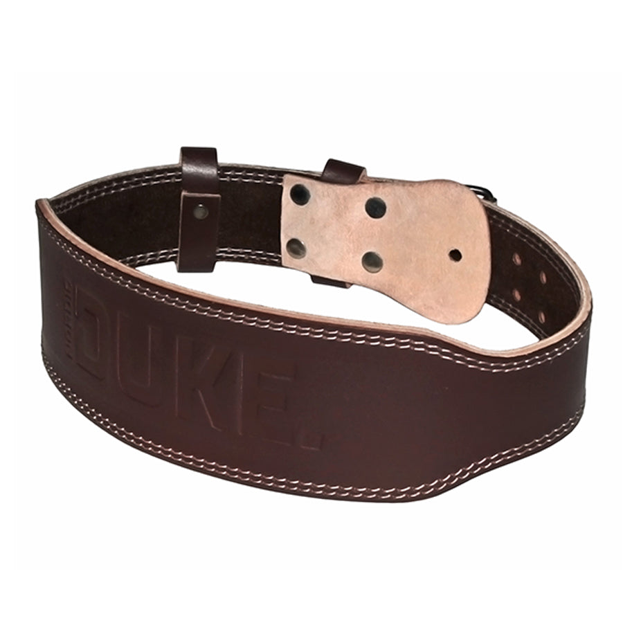 NORDIC DUKE PAINONNOSTOVYÖ
Nordic Duke® painonnostovyö on paksua, öljyttyä aitoa nahkaa! Haljasnahkavuoraus, air-cushion pehmuste, kaksoistikatut saumat, tukeva terässolki.
Tämä tarkoin suunniteltu vyö tarjoaa vankkaa tukea ja vakautta raskaisiin nostoihin, oli tavoitteesi sitten tempaus, työntö tai maastaveto. Duken painonnostovyö on kuvattu takaa.