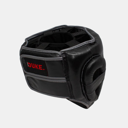 Kevyt ja kestävä, - Aitoa nahkaa, kaksi kokoa (S/M ja L/XL), poskisuojilla, velcro-kiinnitys takana, jossa hyvä säädettävyys. kuva takaa