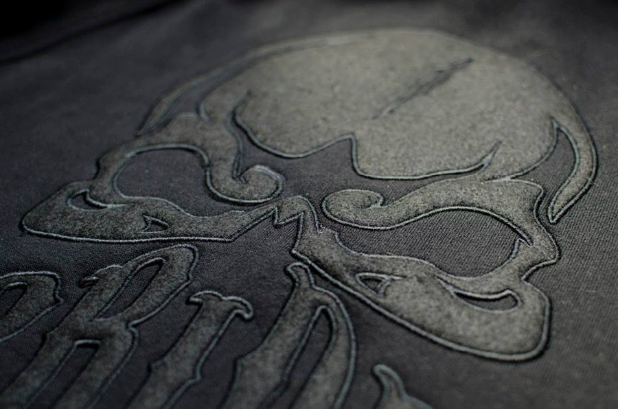 Pride or dir hupparin brodeerattu yksityiskohta pääkallo skull