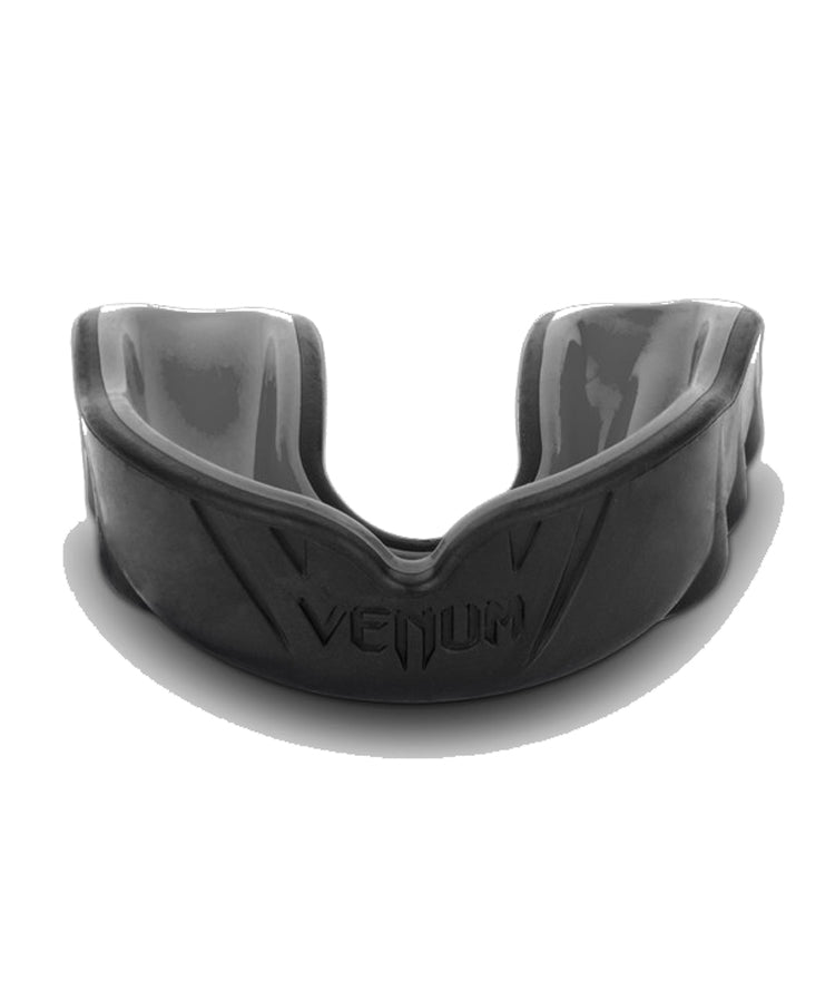 Venum Challenger hammassuojat  musta-harmaa