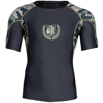 Cypress Rashguar puristava keskipitkähihainen paita kuvattu edestä. Musta camo väri.
