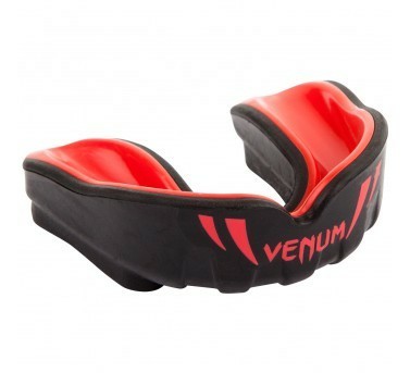 Lasten hammassuojat venum kids Challenger puna-musta hyvät hammassuojat lapsille.