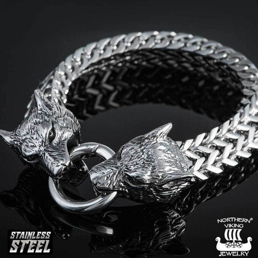 Rannekoru Northern Viking Jewelry "Steel Wolf Head"