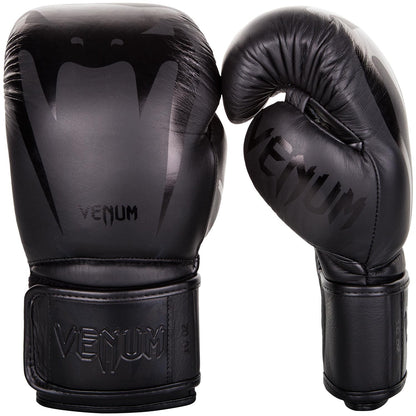 Venum Giant 3.0 Nyrkkeilyhanskat 16 oz