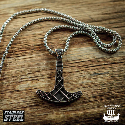 Northern Viking Jewelry® "Ukonvasara Riipus By Johan Thorolf"
